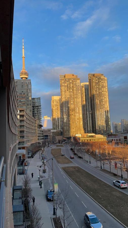 Toronto Downtown Luxurious Stylish 3 Bedroom 3 Bath 2 Balconies Near Rogers Centre Lakeview Condo Eksteriør billede